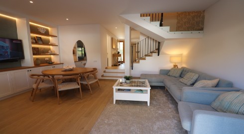 3 Bedroom Townhouse Lakeside