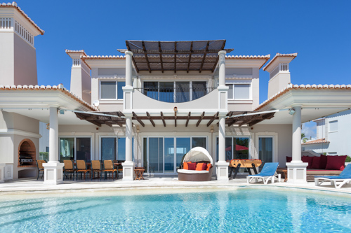 Six Bedroom Villa