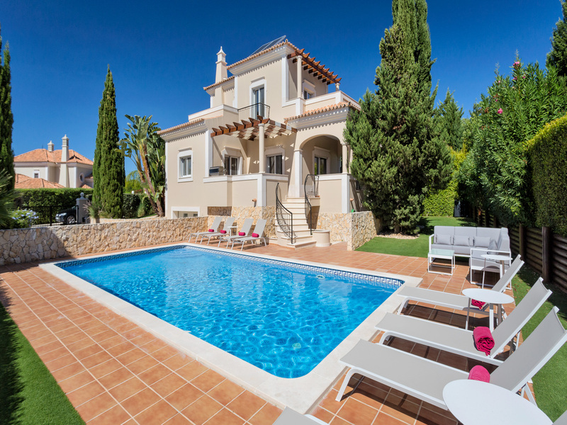 Wonderful 5 Bedroom Villa